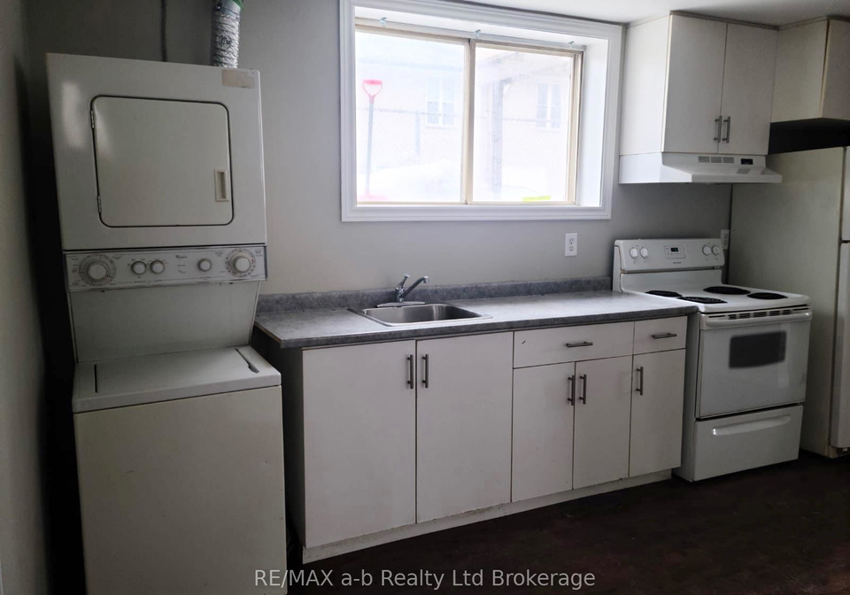 44-stanley-street-london-south-ontario-x13692814