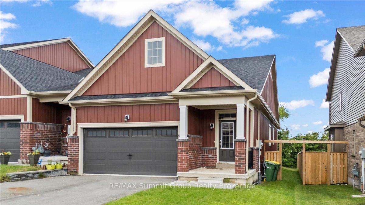 118-stonebrook-way-grey-highlands-ontario-x13692972