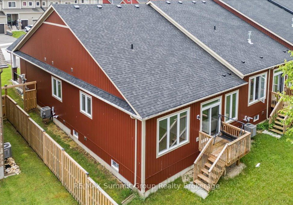 118-stonebrook-way-grey-highlands-ontario-x13692972