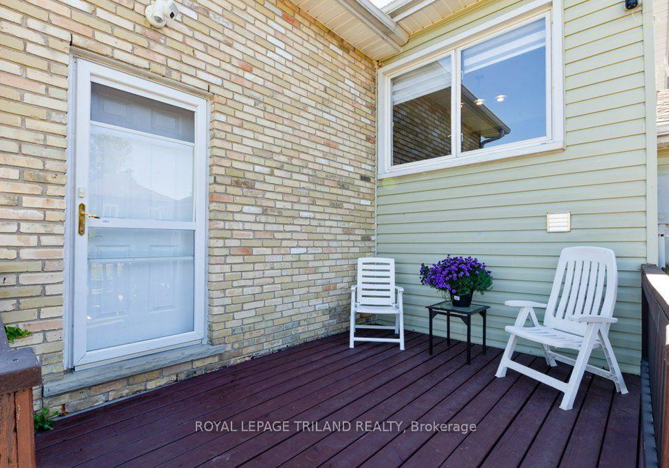 6545-jubilee-drive-southwest-middlesex-ontario-x13693246