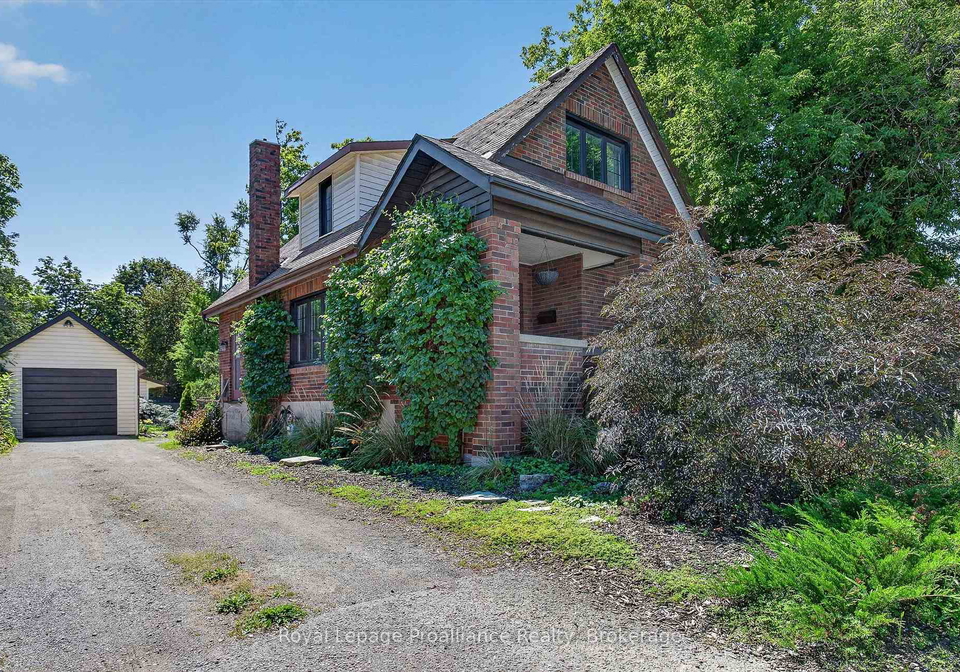 71-lansdowne-street-w-peterborough-ontario-x13693328