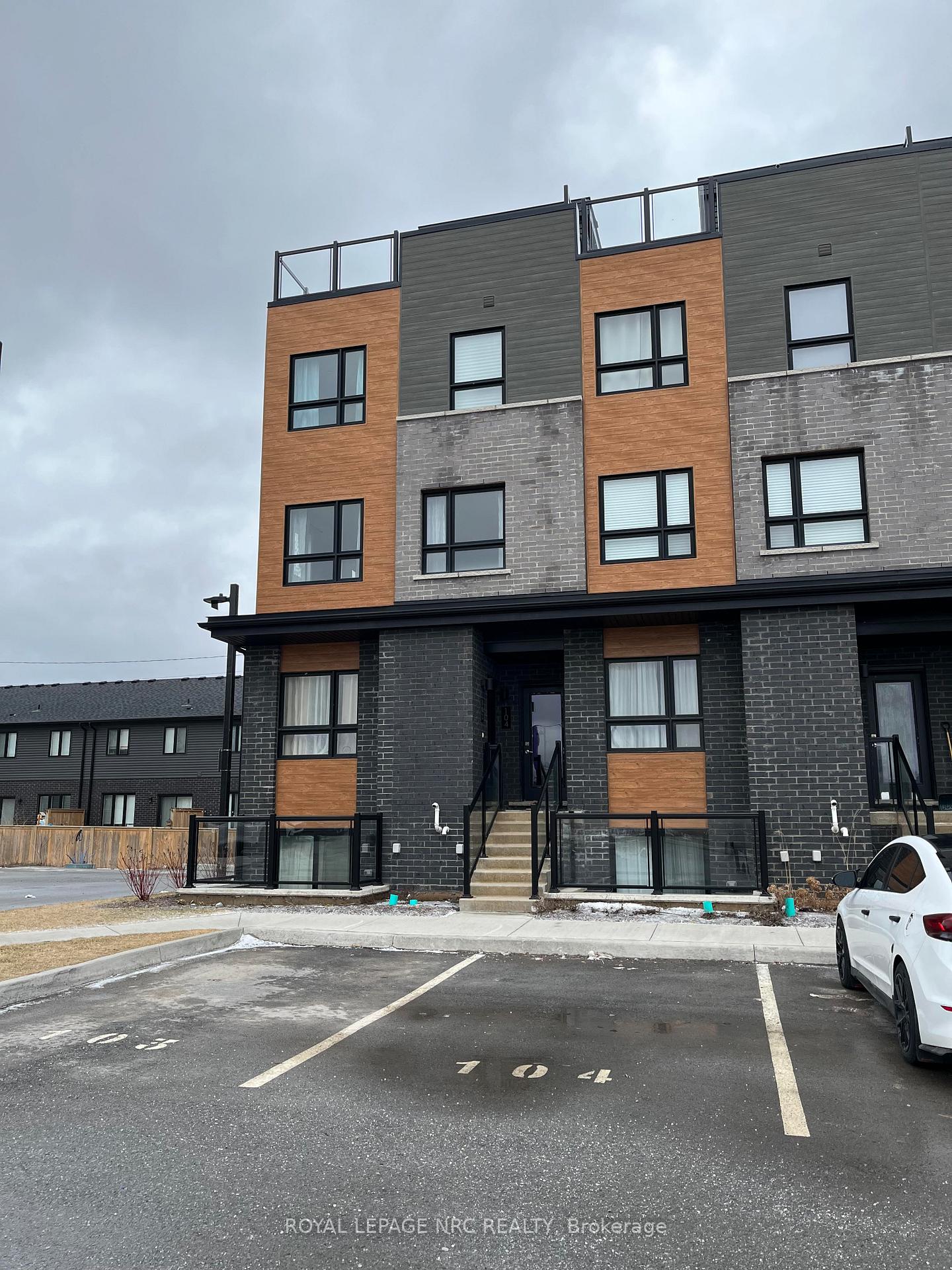 6705-cropp-street-niagara-falls-ontario-x13693372