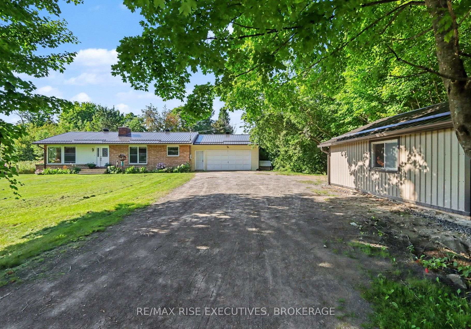 715-hanna-road-tay-valley-ontario-x13693414
