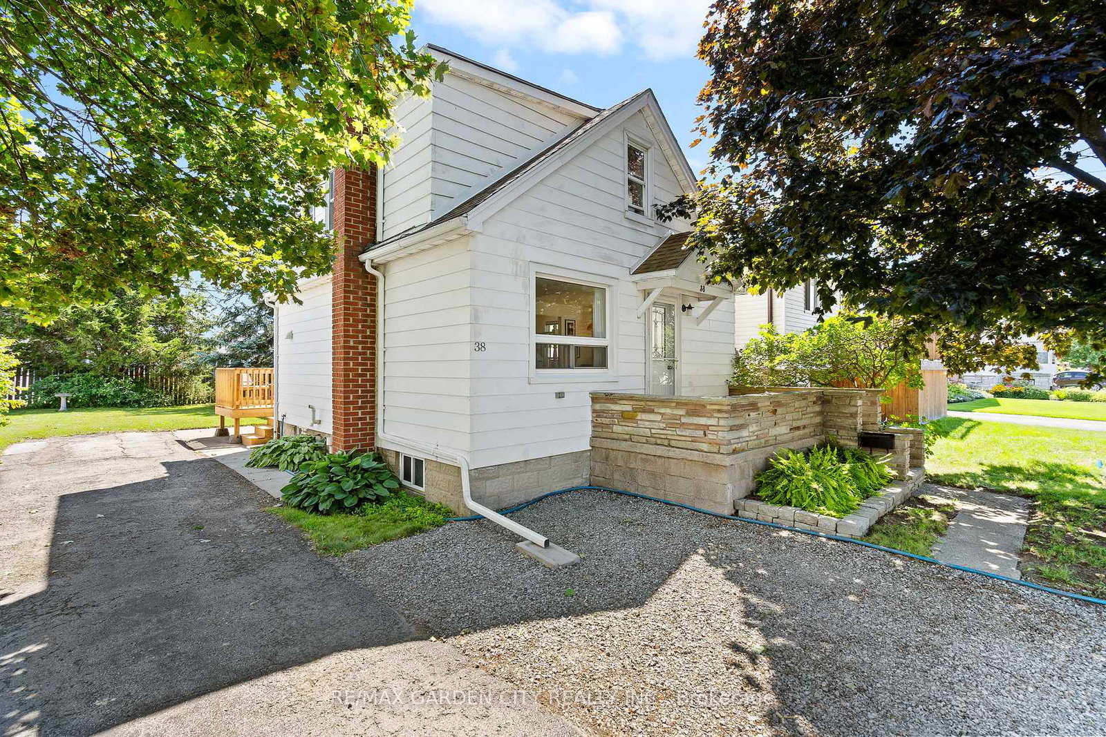 38-oakwood-street-port-colborne-ontario-x13693494