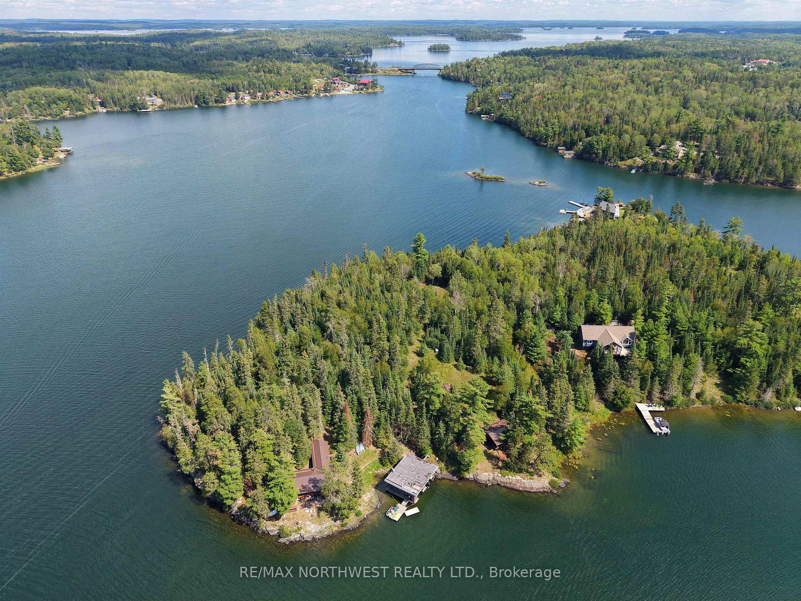 68-whitefish-bay-island-sioux-narrows-nestor-falls-ontario-x13693600