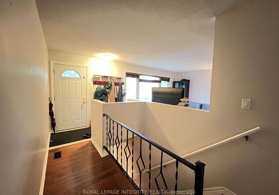 31-gary-avenue-ottawa-ontario-x13693624