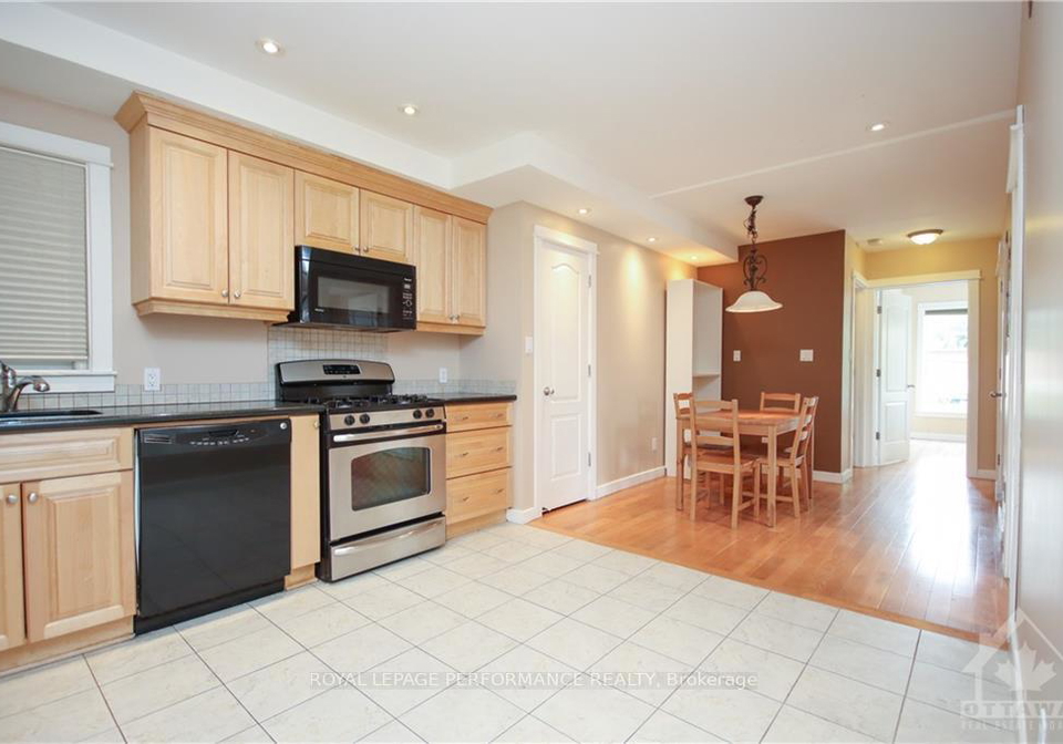 736-cooper-street-w-ottawa-ontario-x13693640
