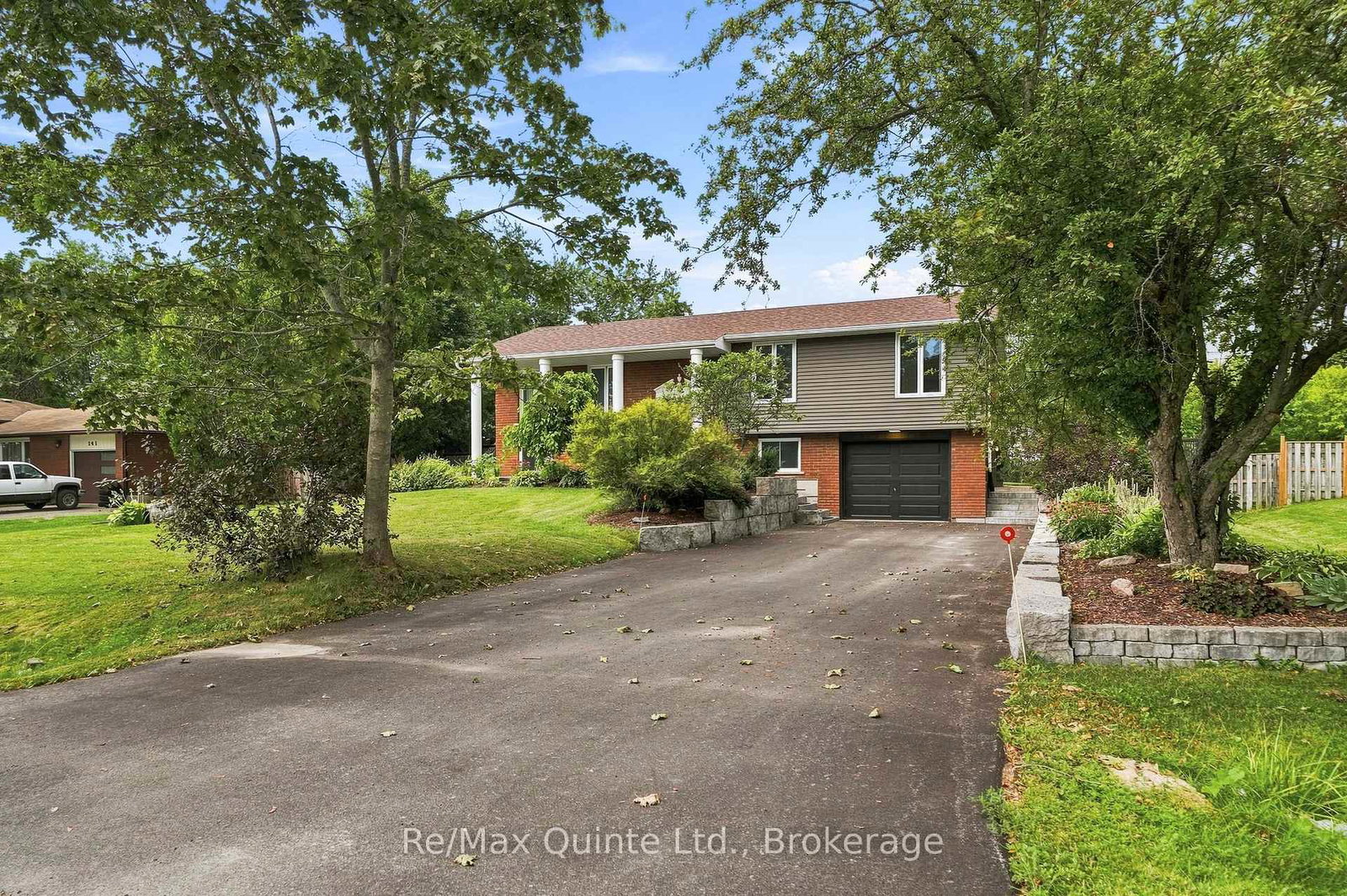 147-jeffrey-drive-quinte-west-ontario-x13693658