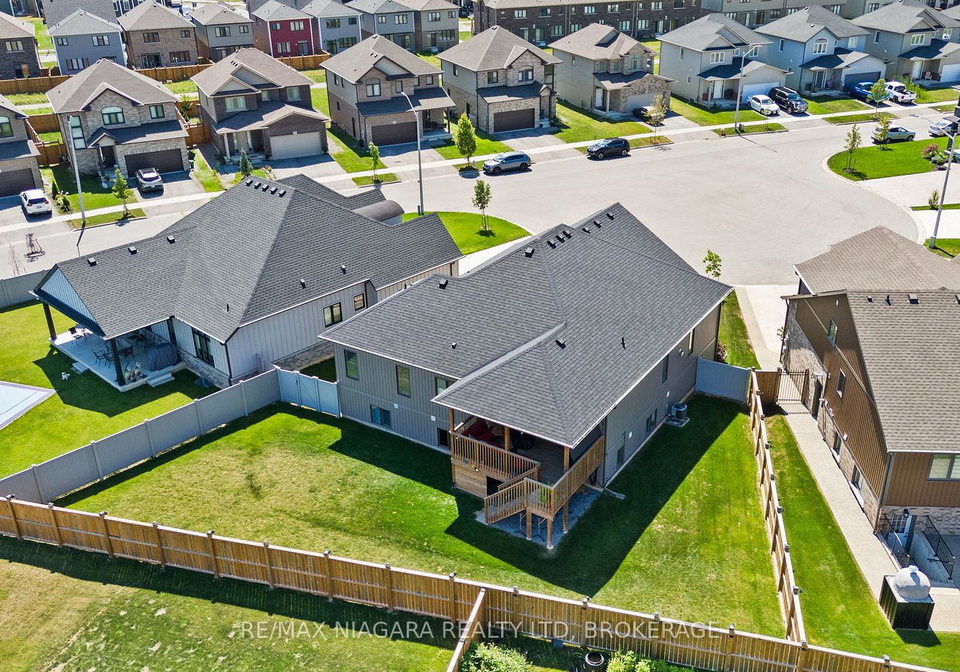 3-delicious-court-thorold-ontario-x13693732