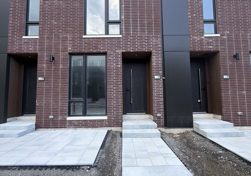 73-everett-common-st-catharines-ontario-x13693742