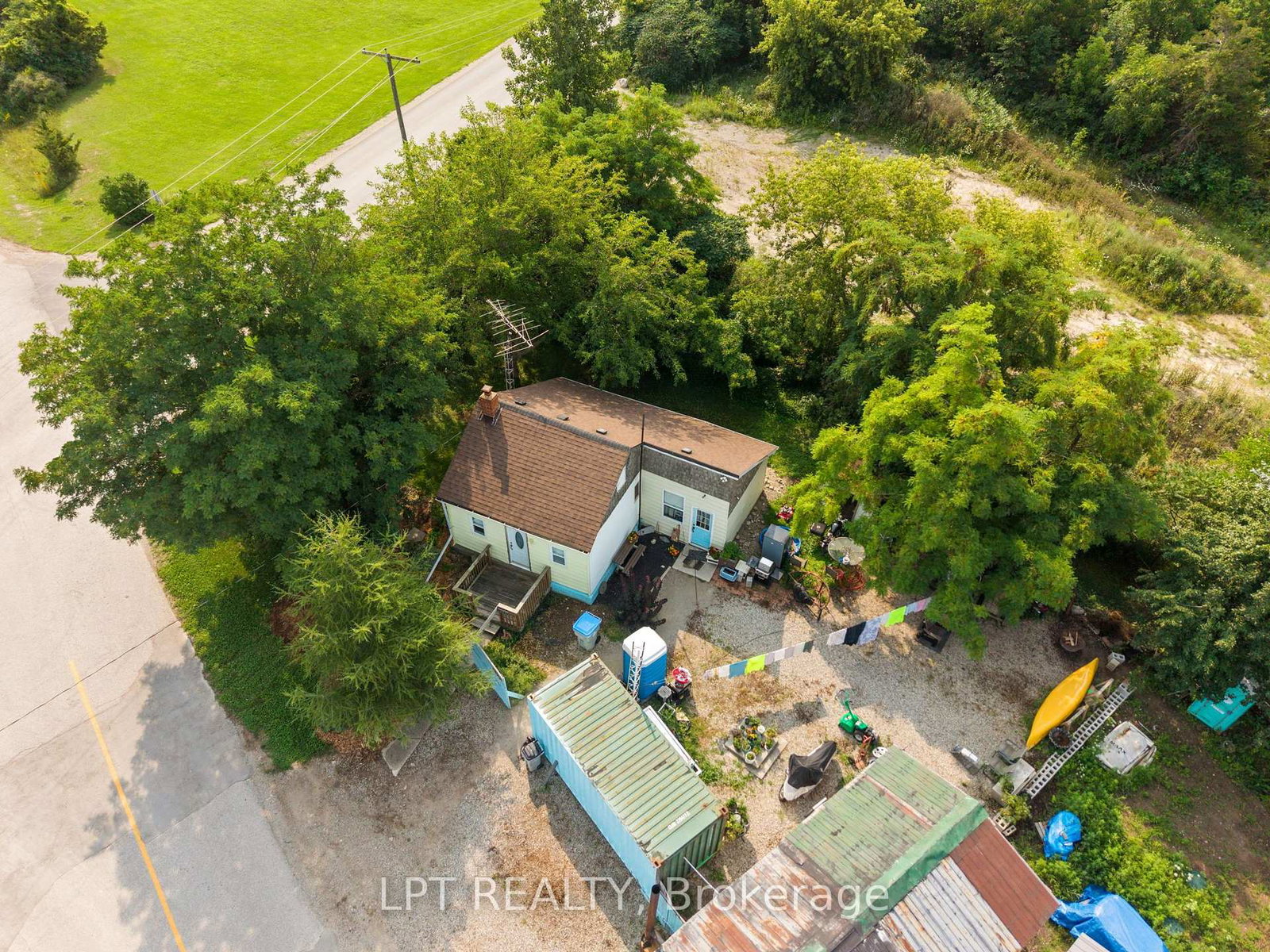 8349-ravenswood-line-lambton-shores-ontario-x13694048