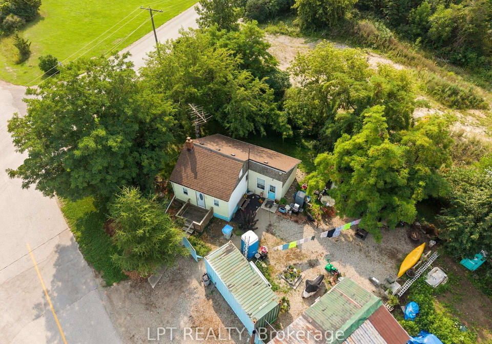 8349-ravenswood-line-lambton-shores-ontario-x13694048