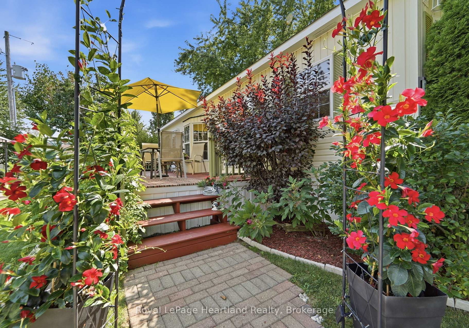 9-club-terrace-bluewater-ontario-x13694086