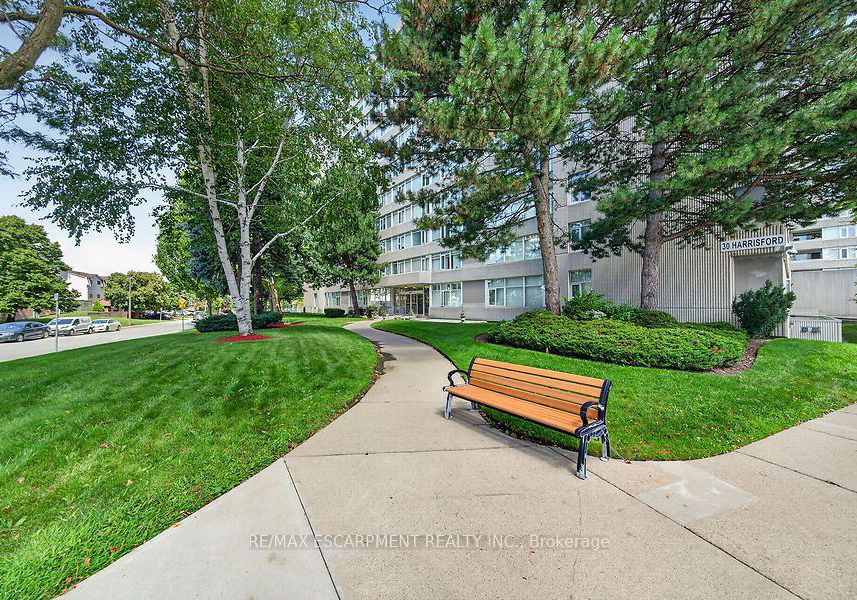30-harrisford-street-hamilton-ontario-x13694120