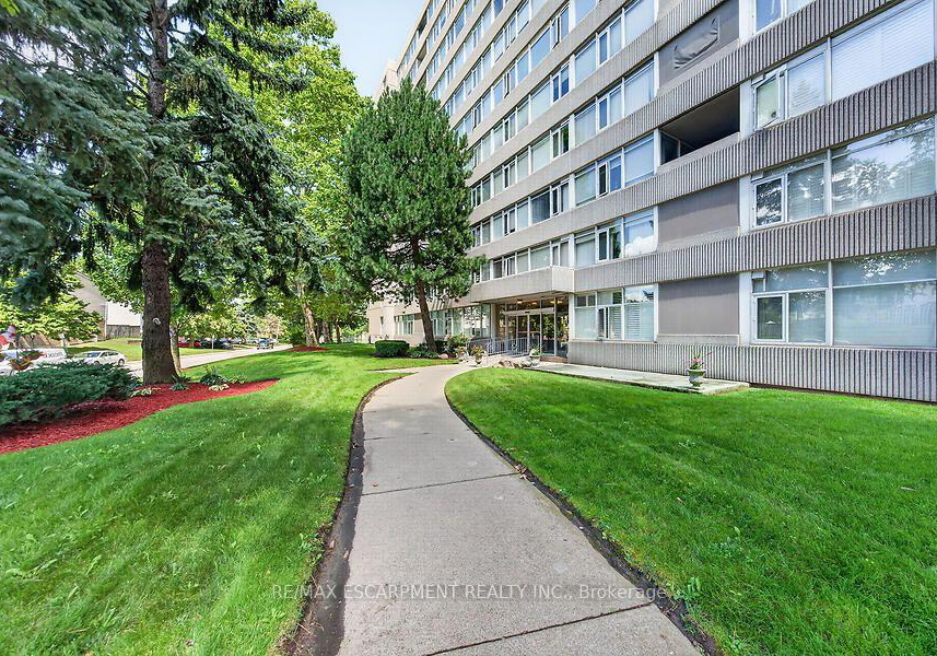30-harrisford-street-hamilton-ontario-x13694120
