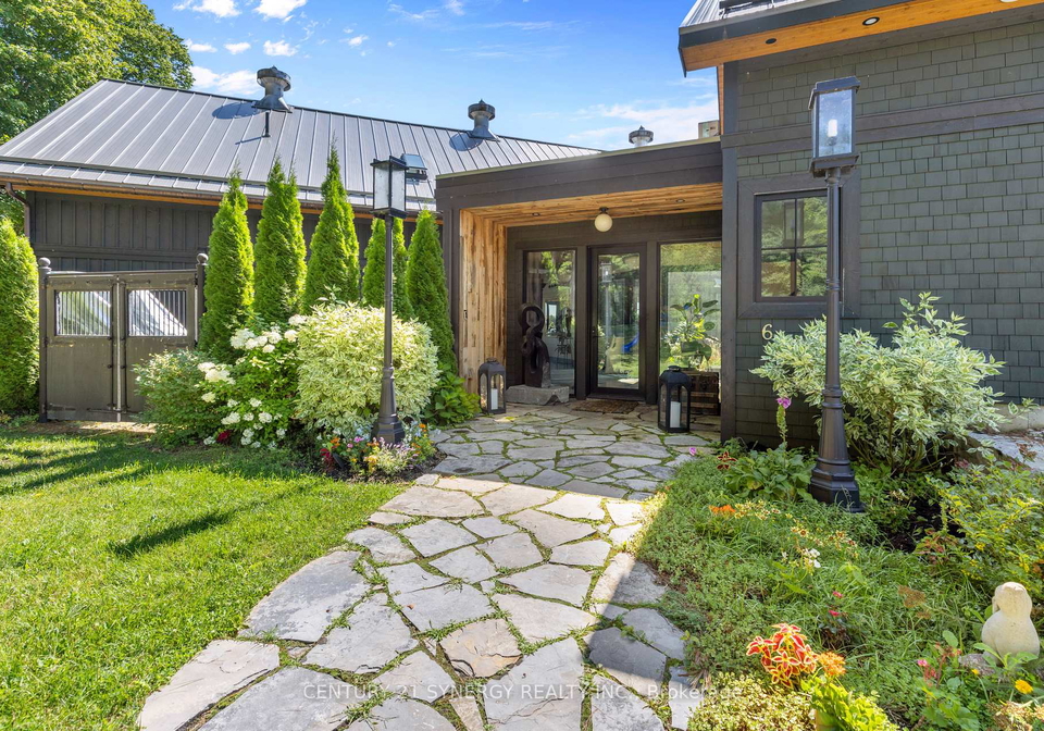 46-sifton-road-front-of-yonge-ontario-x13694160