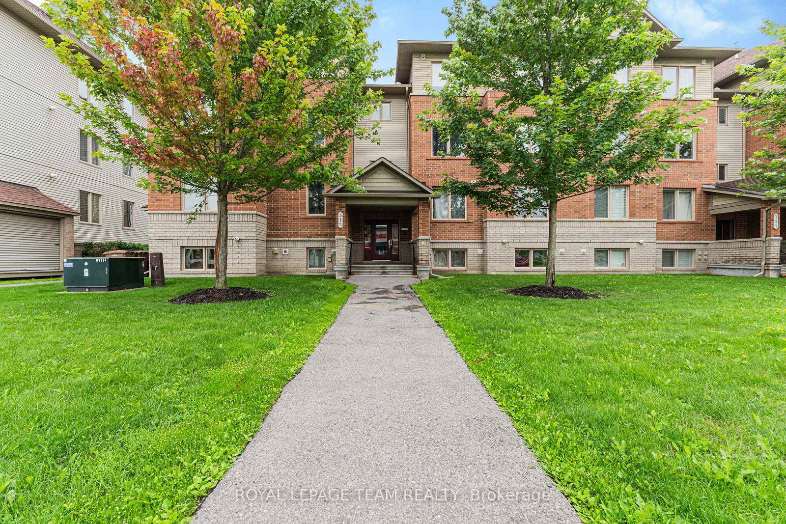 313-cresthaven-drive-ottawa-ontario-x13694180