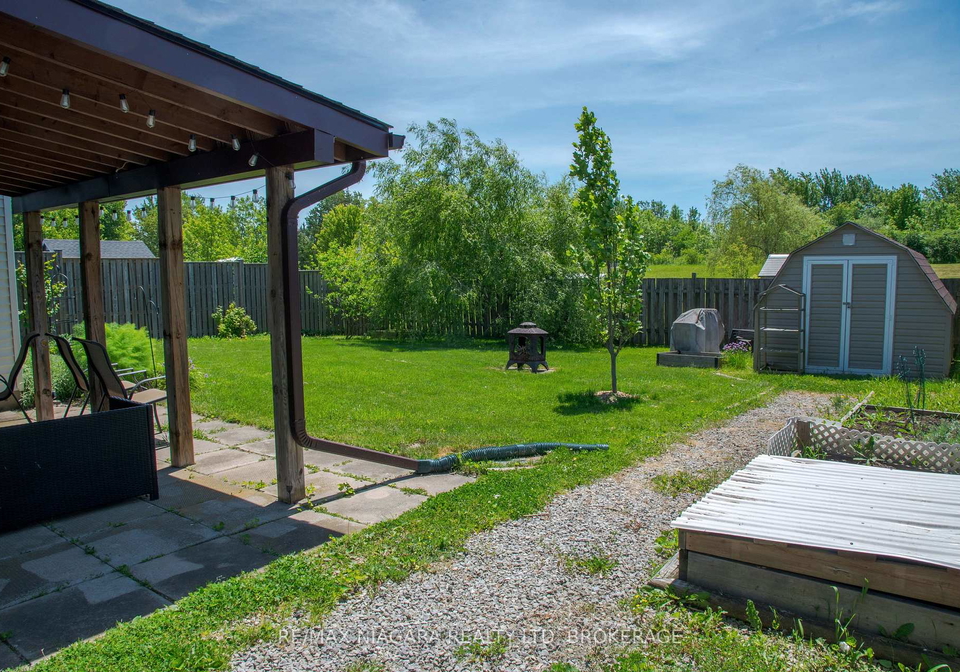 2439-coral-avenue-fort-erie-ontario-x13694246
