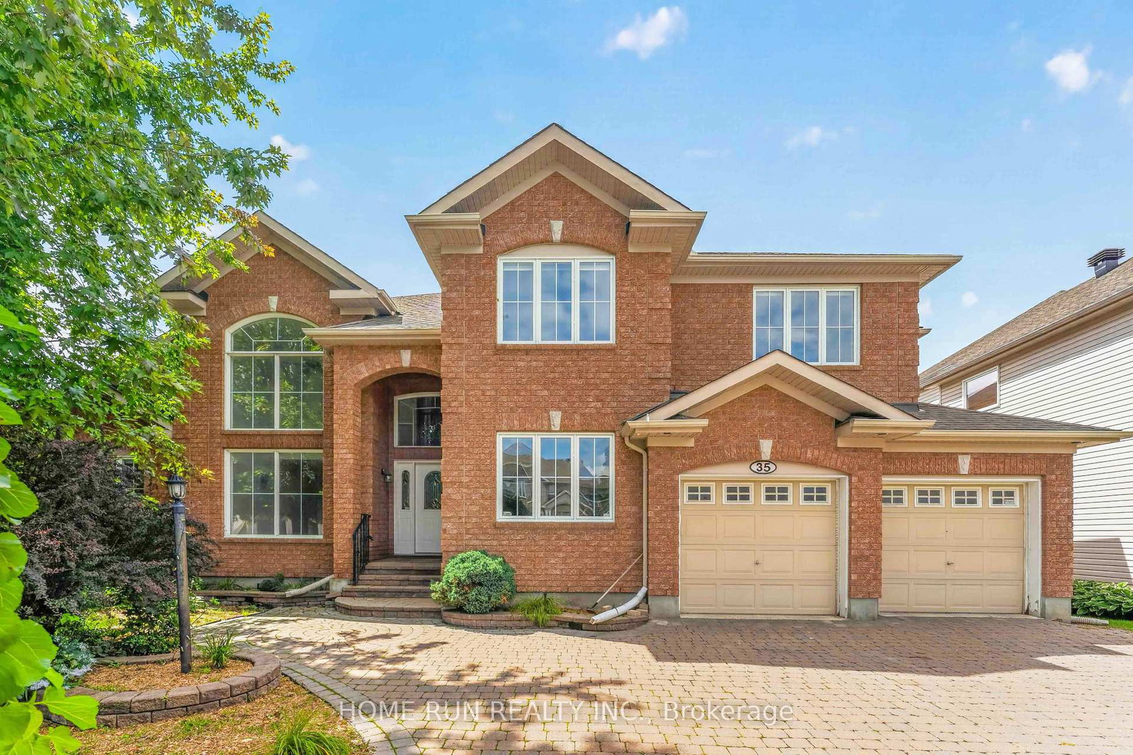 35-blackshire-circle-ottawa-ontario-x13694298