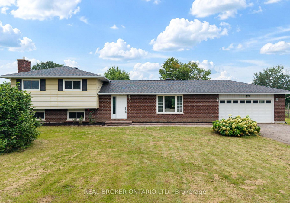 672-line-3-line-elizabethtown-kitley-ontario-x13694362