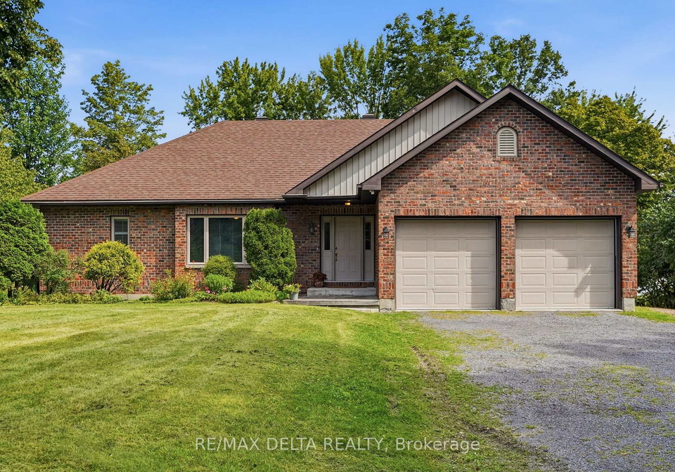 1779-chemin-des-eaux-paisibles-road-champlain-ontario-x13694544