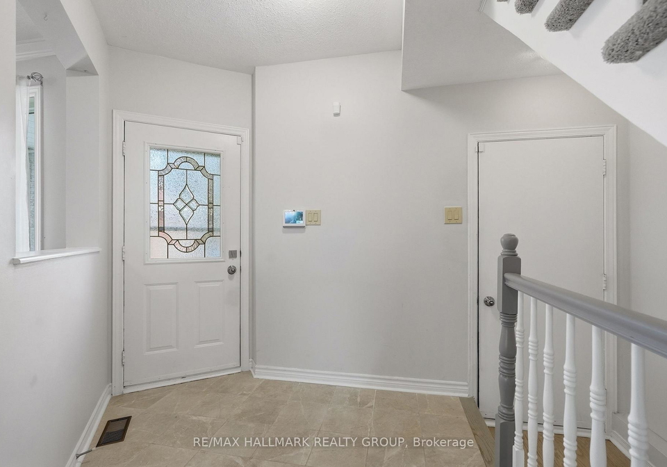 30-rowe-drive-kanata-ontario-x13694584