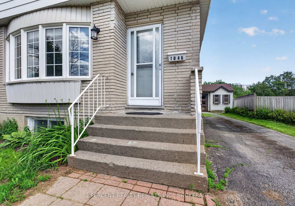 1046-pinewood-place-kingston-ontario-x13694622