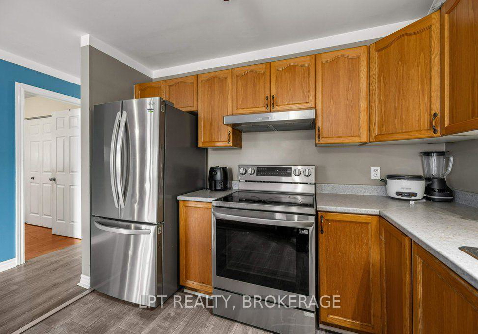 8-wilfred-crescent-kingston-ontario-x13694746