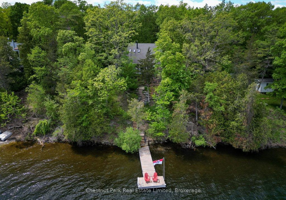 347-prinyers-cove-crescent-prince-edward-county-ontario-x13694804