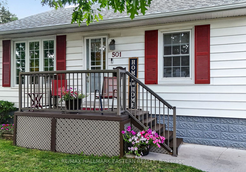 501-glengarry-avenue-peterborough-ontario-x13694962