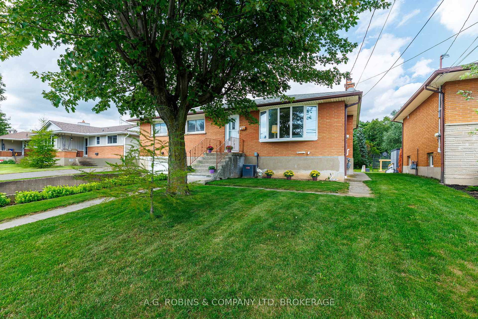 12-berkley-avenue-port-colborne-ontario-x13694966