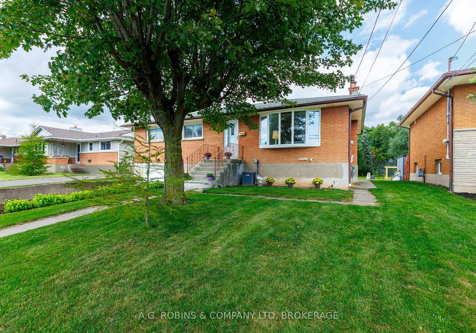 12-berkley-avenue-port-colborne-ontario-x13694966