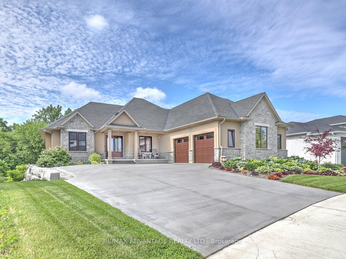 240-edgewater-boulevard-middlesex-centre-ontario-x13694970