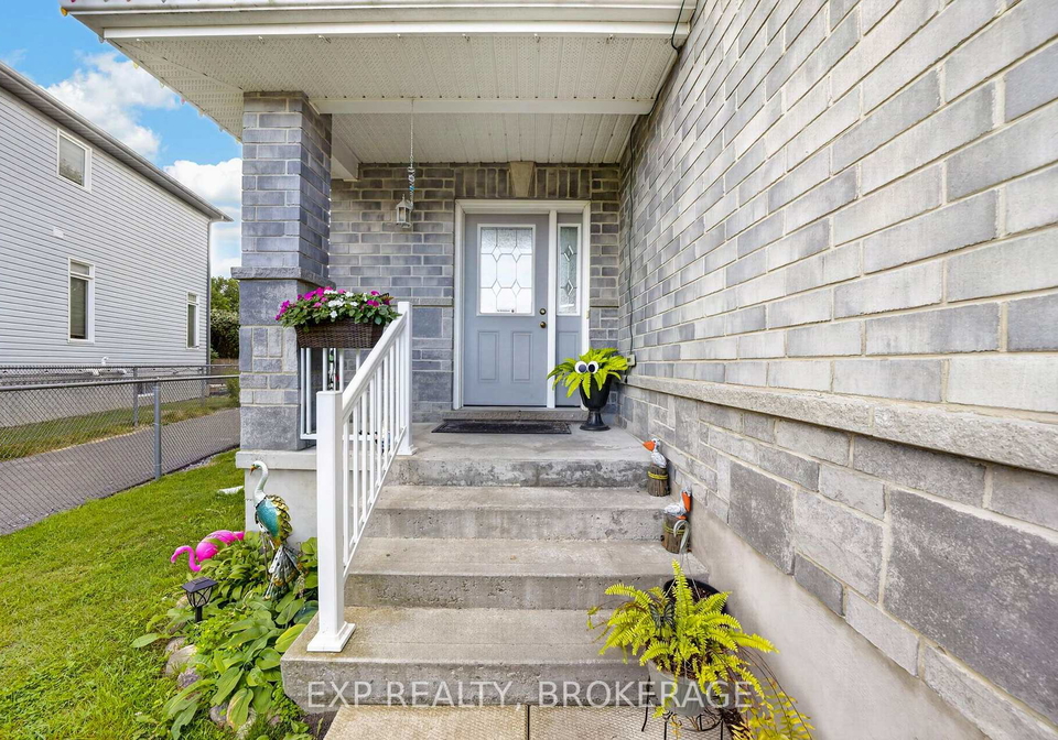 925-blossom-street-kingston-ontario-x13695010