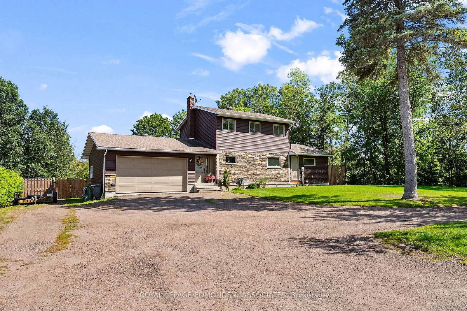 11946-round-lake-road-laurentian-valley-ontario-x13695130