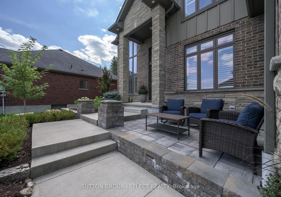 216-martin-drive-middlesex-centre-ontario-x13695152