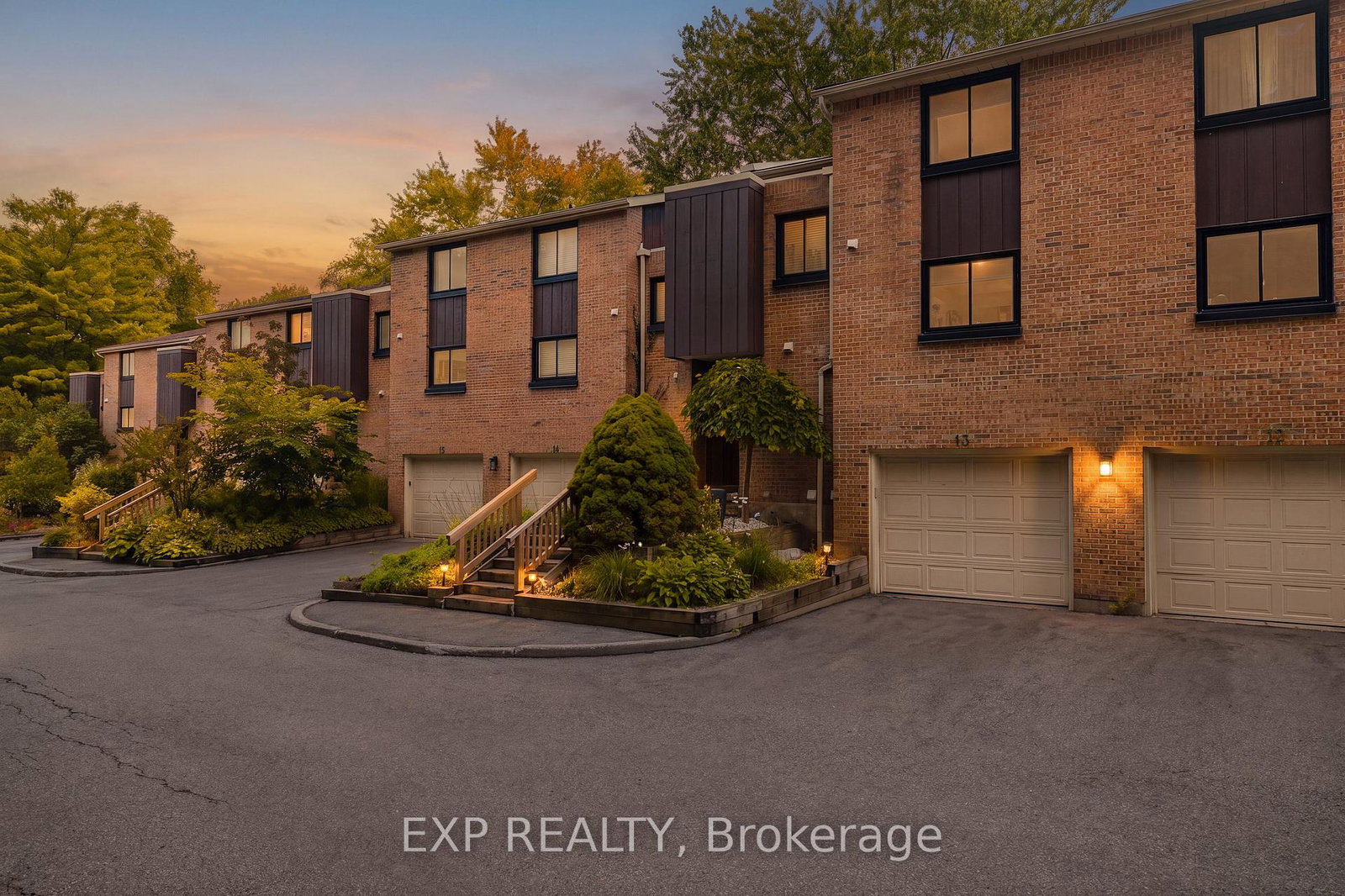 220-salisbury-avenue-cambridge-ontario-x13695196
