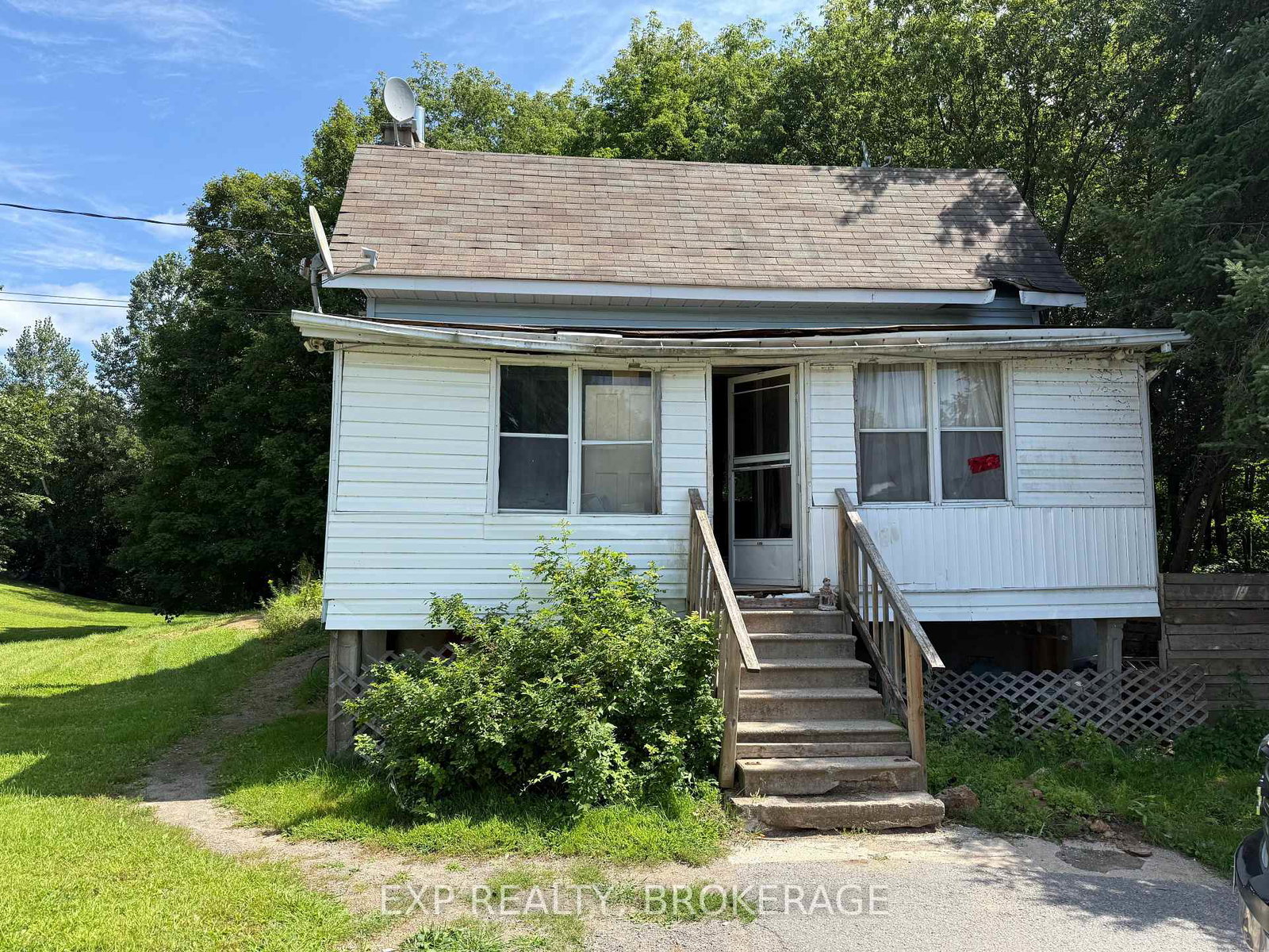 14544-road-38-frontenac-ontario-x13695226