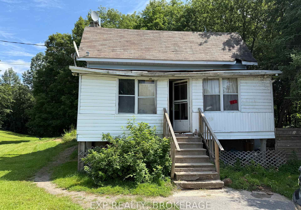 14544-road-38-frontenac-ontario-x13695226