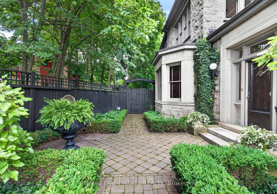 77-claremont-drive-hamilton-ontario-x13695230