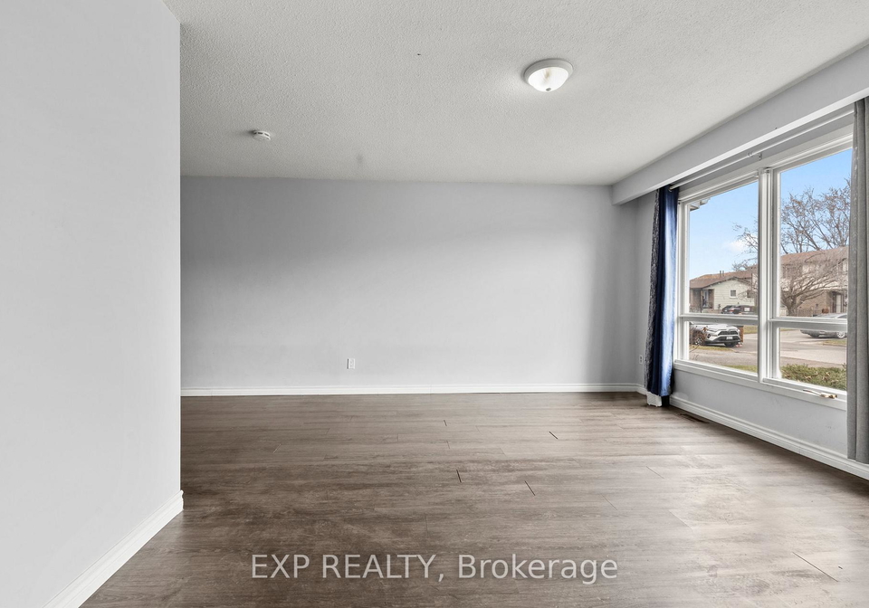 20-canterbury-drive-st-catharines-ontario-x13695384
