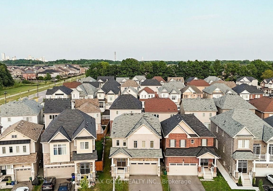 8005-odell-crescent-niagara-falls-ontario-x13695408