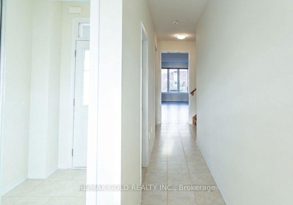 8005-odell-crescent-niagara-falls-ontario-x13695408