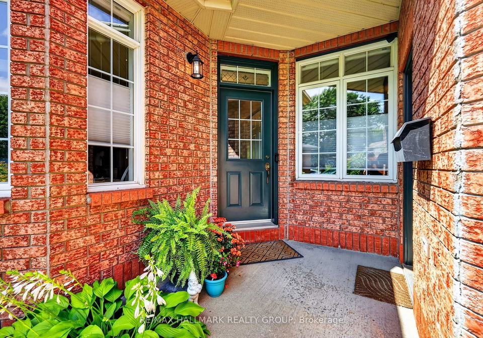 95-college-circle-ottawa-ontario-x13695586
