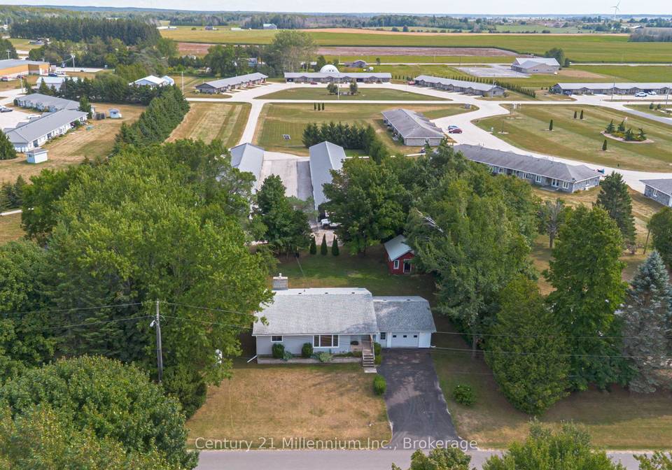 7-point-view-drive-northern-bruce-peninsula-ontario-x13695962