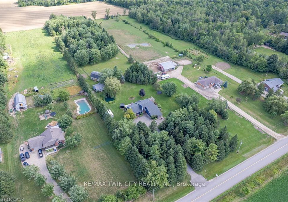 6471-sideroad-15-road-mapleton-ontario-x13696008