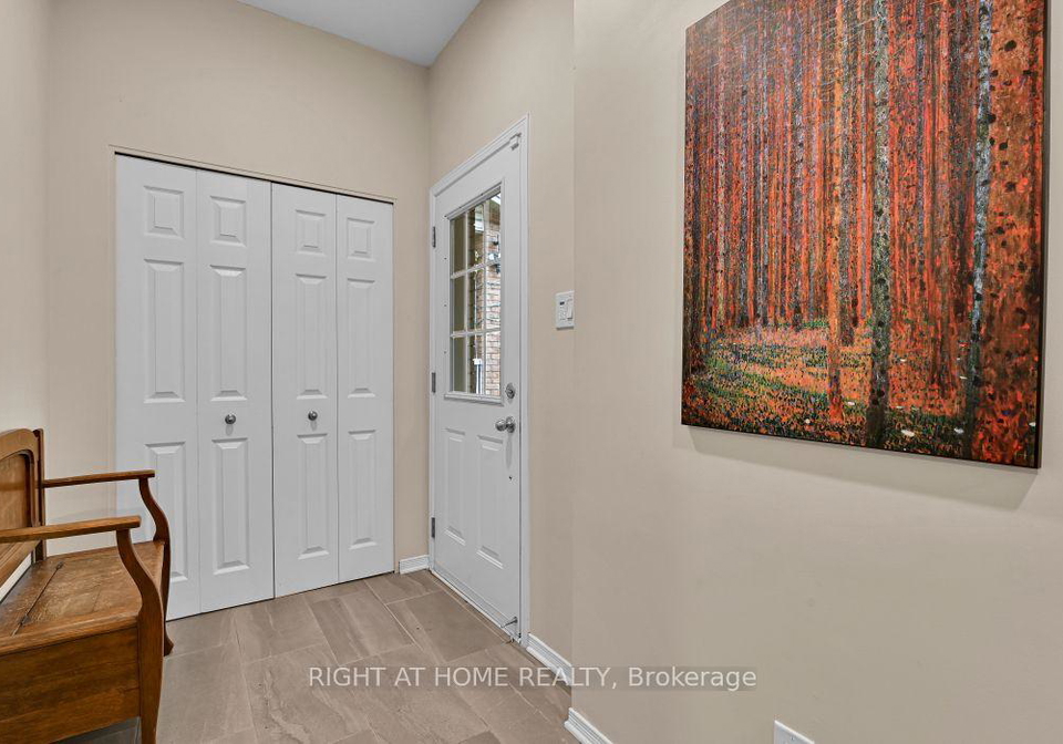 184-carwood-circle-ottawa-ontario-x13696156
