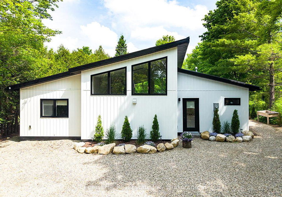 149-sir-williams-lane-grey-highlands-ontario-x13696244