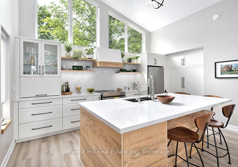 149-sir-williams-lane-grey-highlands-ontario-x13696244