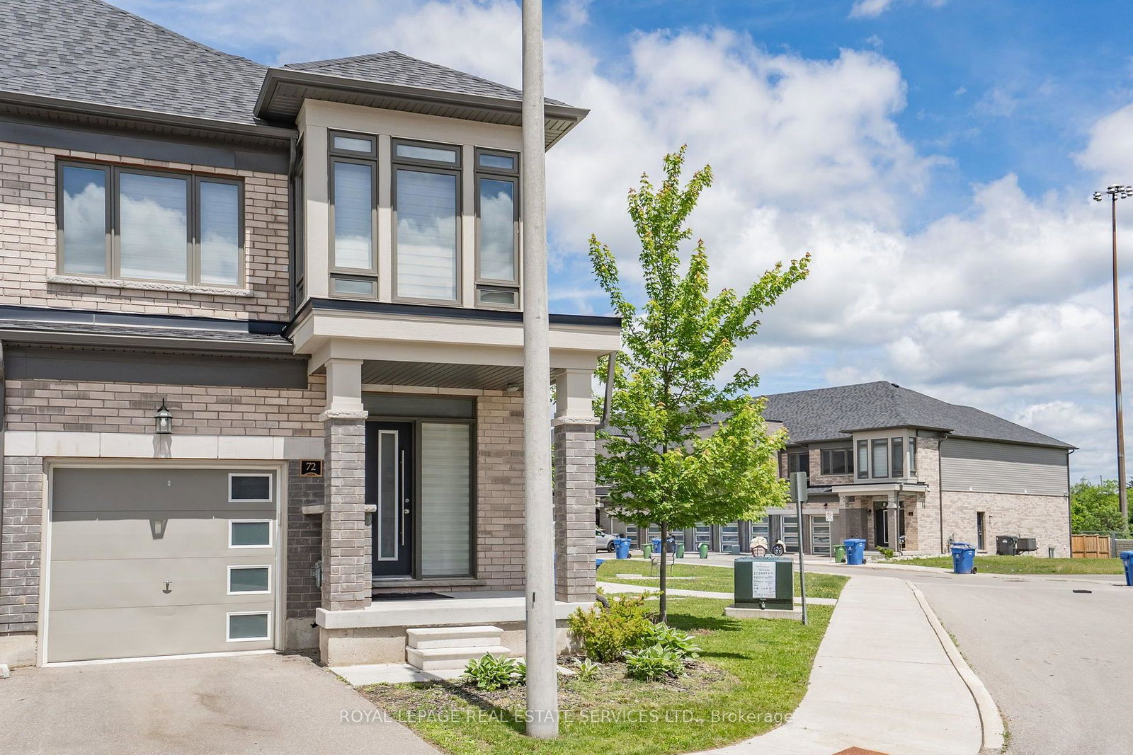 166-deerpath-drive-guelph-ontario-x13696322